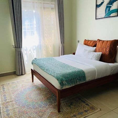 Alsander Homes Peach Bweyogerere Exteriér fotografie